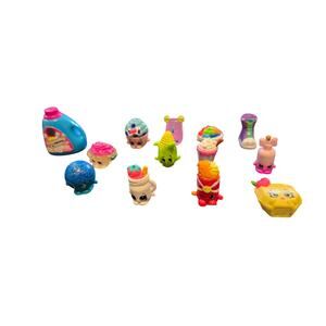 Assorted Shopkins Figurines – Mini Collectibles Set